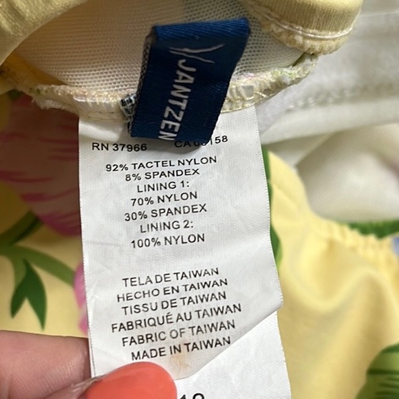 Vintage Jantzen Swimsuit Yellow Floral One Piece 12 - Picture 7 of 7